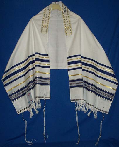 http://www.theshofarman.com/images/Tallit_TAC_Blue_Gold_wTekhelet-4.JPG